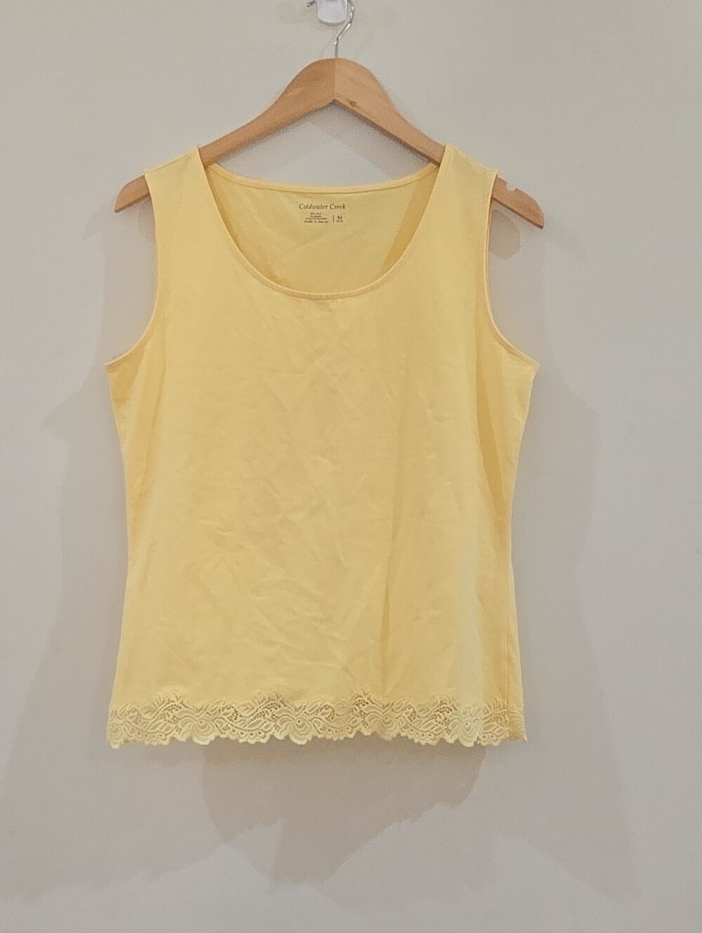 Coldwater Creek Yellow Sleeveless Top w Lace Size M